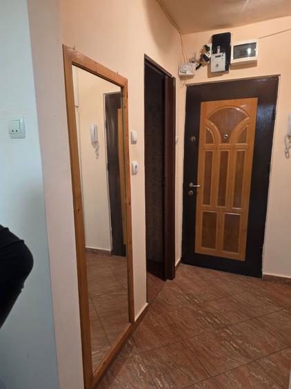 Garsoniera de inchiriat/ 200Euro - 5