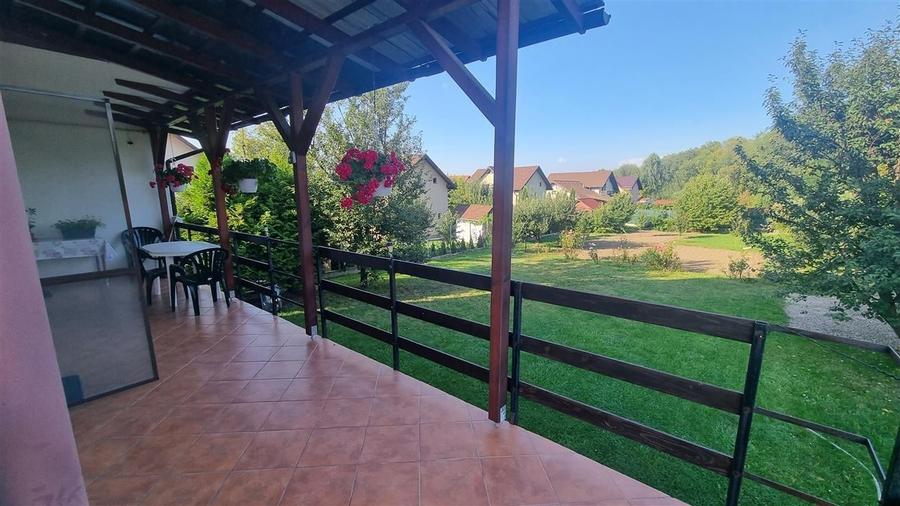 Vila de 8 camere zona centrala Stupini Brasov - 10