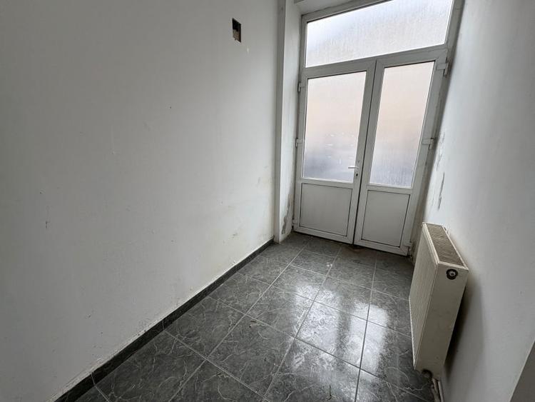 Spatiu comercial, 100 mp, parter, Centrul Vechi al Craiovei - 1
