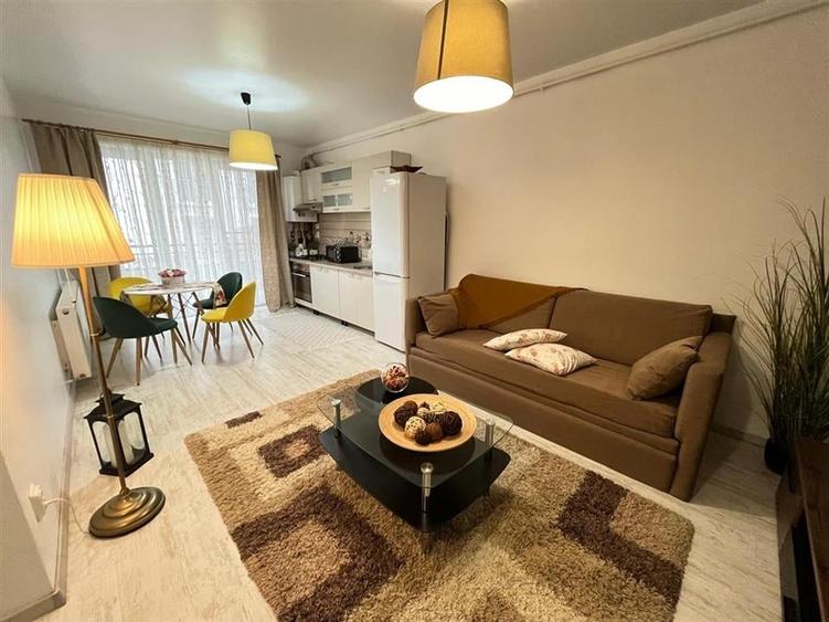 Apartament modern 2 camere terasa si parcare zona Centrala - 1