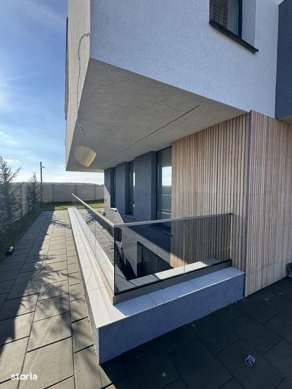 Vila Premium | Panouri fotovoltaice | Toate utilitatile | Comision 0% - 8