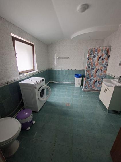 Inchiriez etajul vilei cu intrare separata - 2