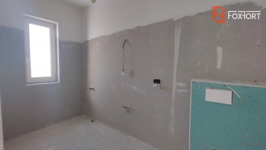 Apartament 3 camere, Zona Torontalului - Etaj 2 - 7