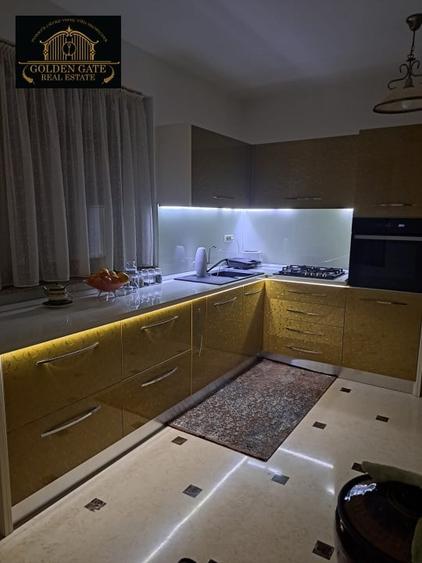 Vila P+1+M la cheie,428 mp,500 m de plaja–investitie excelenta! - 14