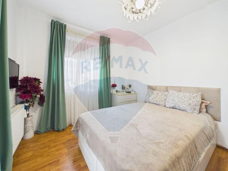 Apartament cu 2 camere de vanzare metrou 1 Decembrie 1918 - 5