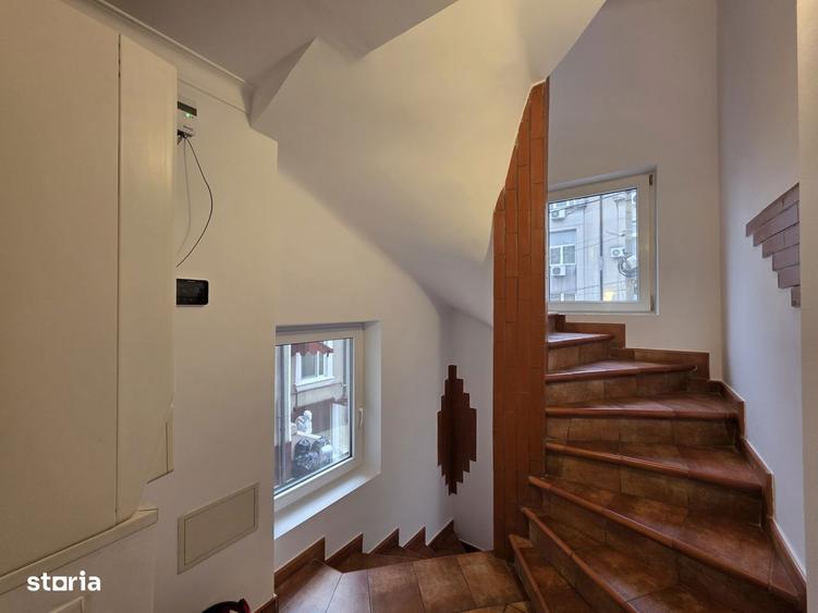 Townhouse urban renovat | Parcul Carol Rond Regina Maria - 11