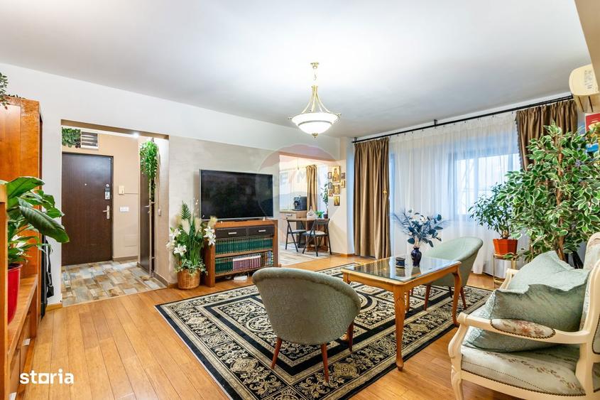 Apartament de vanzare, 3 camere la Piata Unirii, 2x parcare, metrou - 10