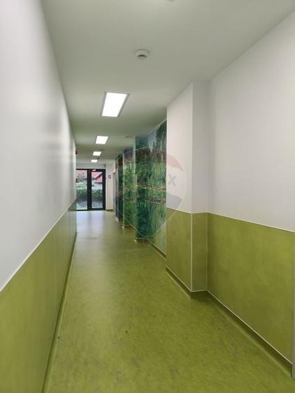 Spatiu comercial de vanzare - 26