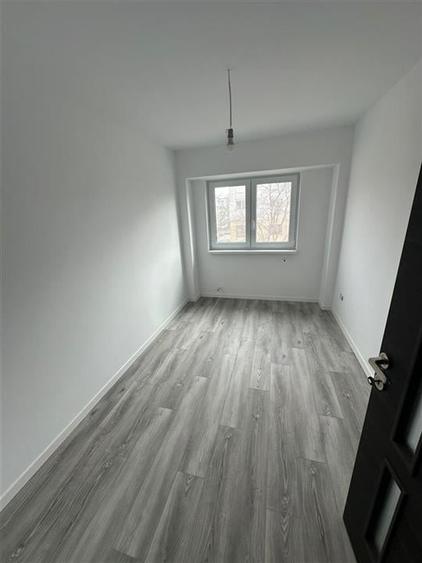 Ap 4 cam, complet renovat NOU, zona Scola nr 3, Al Vlahuta,et 3/4 - 6