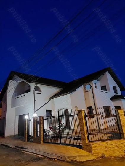 Oferta ! Casa cu vedere la lac ! - 1