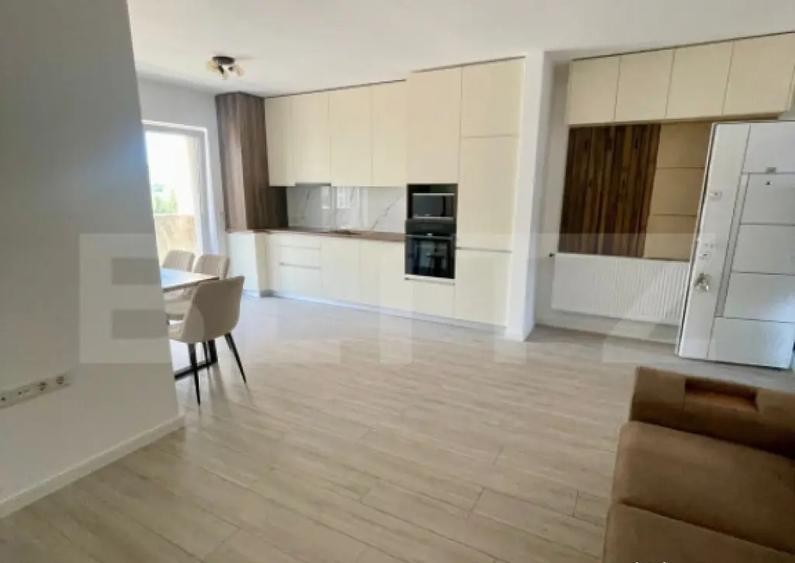 Apartament cu 2 camere balcon mare, panorama superba, - 4