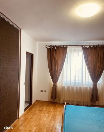 Apartament 3 camere 100mp, 2 bai, terasa, parcare, zona Grand Hotel It - 5