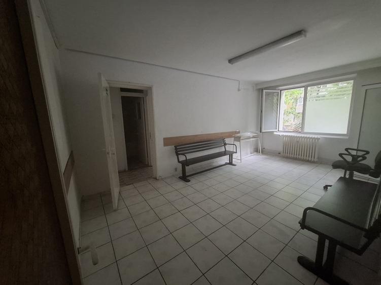 Crangasi - Ceahlăul cu balcon mare  si beci! - 2