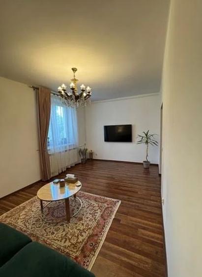 Apartament cu 2 camere decomandat în Vatra Luminoasă