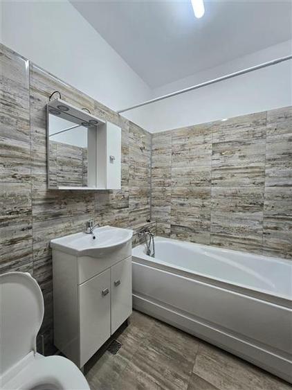 Apartament cu 2 camere semidecomandat în 1 Mai
