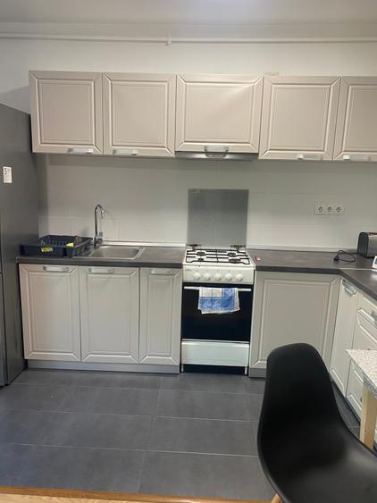 Apartament 2 camere cu loc de parcare, renovat modern,  Aleea Muscel - 10