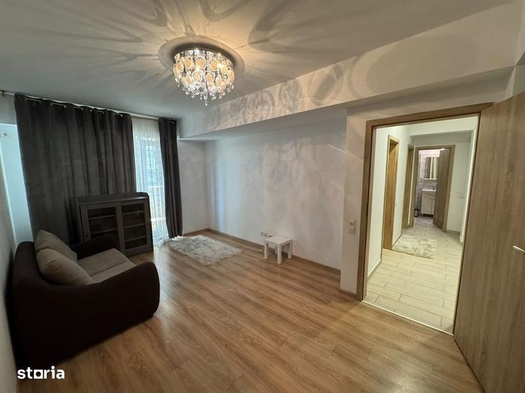 Apartament cu 2 camere decomandat în Păcii