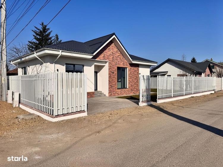Casă cu 4 camere cu Teren 350 Mp în Crevedia