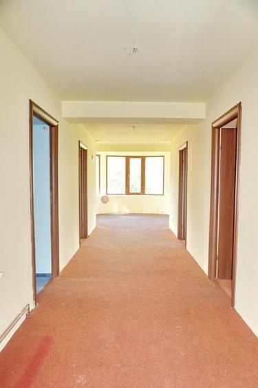 Hotel/Pensiune, de 784 mp, în Bran