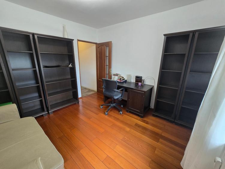 Apartament 3 camere decomandat | Centrală proprie | 2 băi | Drumul Sării - 16