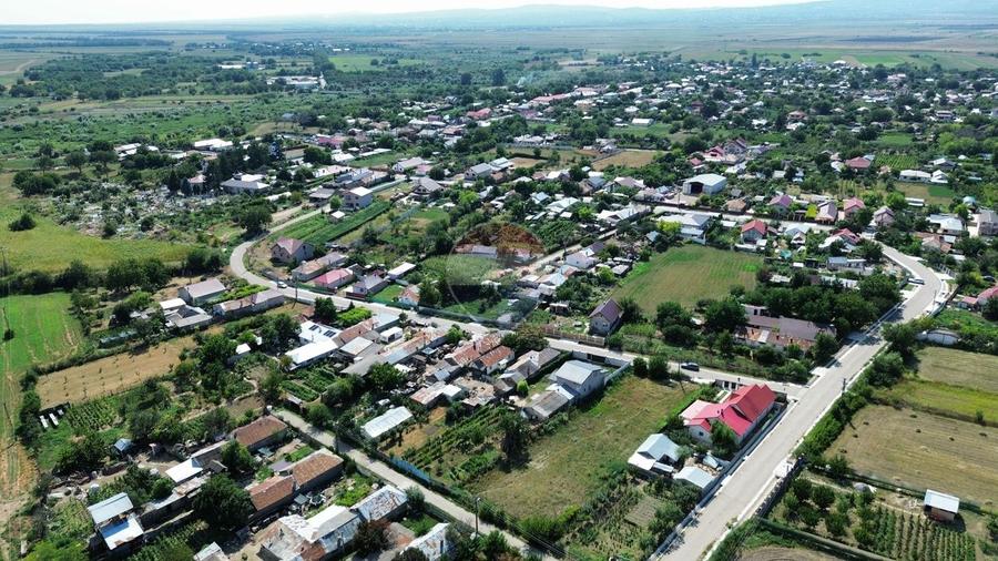 Teren Construcții intravilan de 1500 mp, în Slobozia Ciorăști