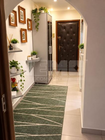 Apartament cu 3 camere decomandat în Burdujeni