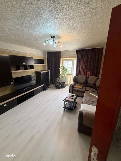 Vanzare apartament 3 camere zona 13 septembrie - 10