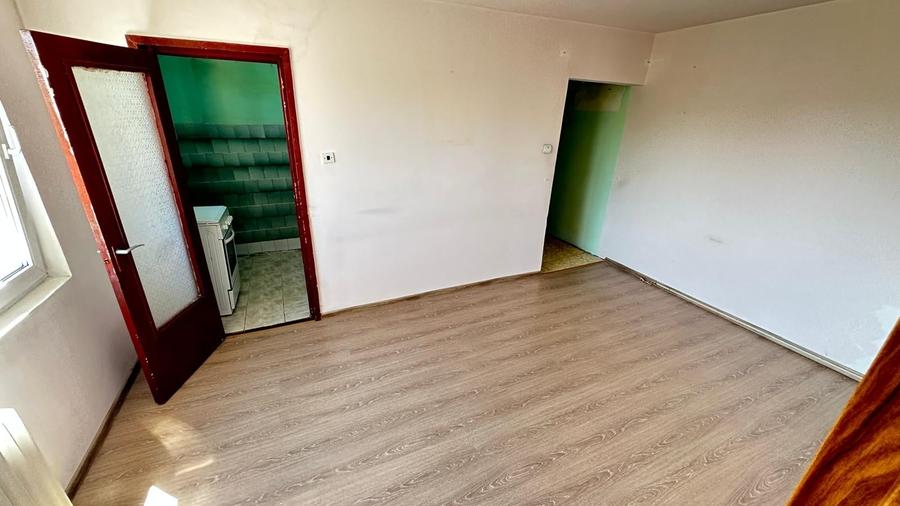 Apartament cu 2 camere nedecomandat în Șagului