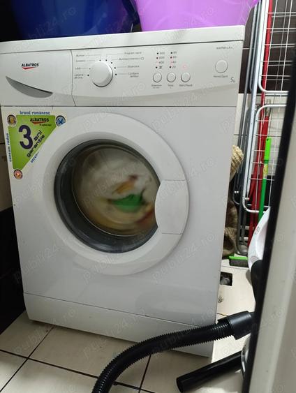 Apartament cu 2 camere nedecomandat în Central