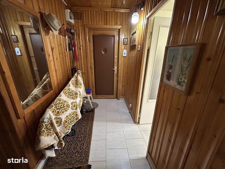 Apartament cu 3 camere decomandat în Micălaca