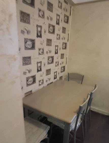 Apartament cu 2 camere semidecomandat în Gemenii