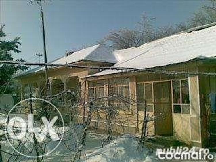 Casă cu 5 camere cu Teren 1300 Mp în Oncești
