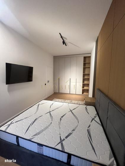 Apartament cu 3 camere decomandat în Florești