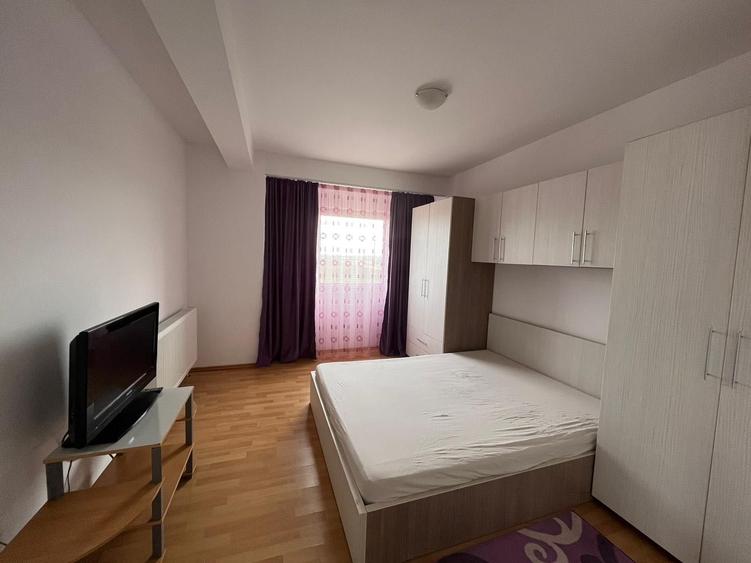 Apartament cu 3 camere decomandat în Micălaca