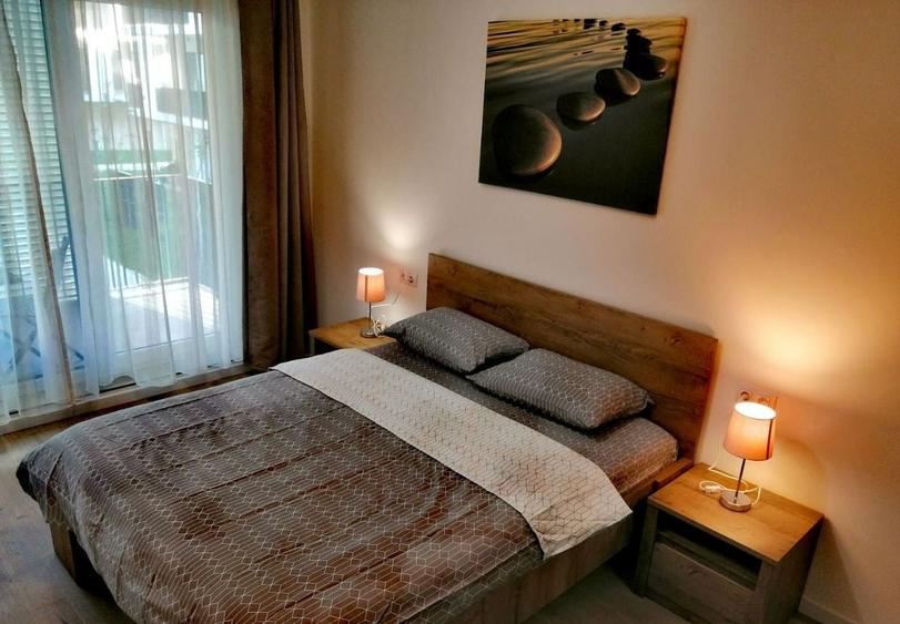 Apartament cu 2 camere semidecomandat, mobilat în Semicentral