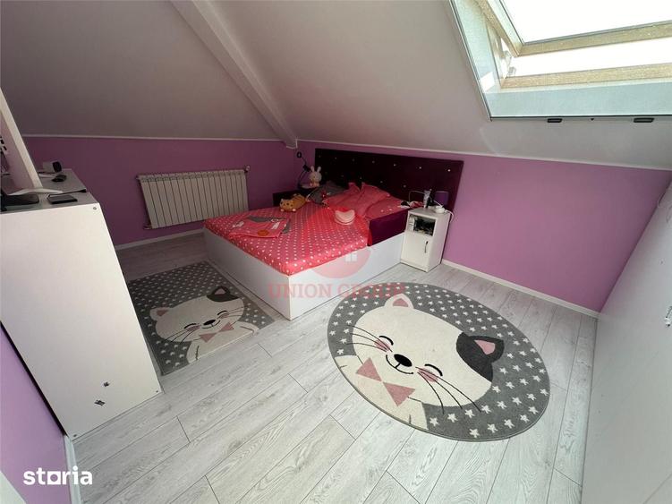 Apartament cu 4 camere decomandat în ICIL