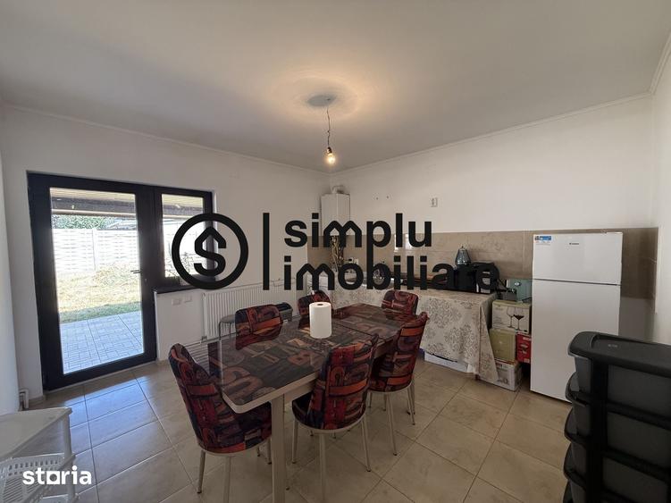 Casă cu 3 camere cu Teren 335 Mp în Malu Mare