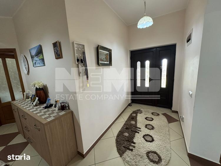 Casă cu 4 camere cu Teren 930 Mp în Udești