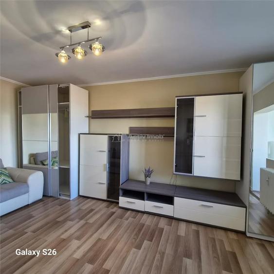 Apartament cu 2 camere decomandat în Turda