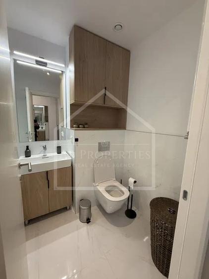 Apartament cu 2 camere semidecomandat, mobilat în Barbu Văcărescu