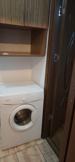 Apartament cu 2 camere decomandat în Uiești