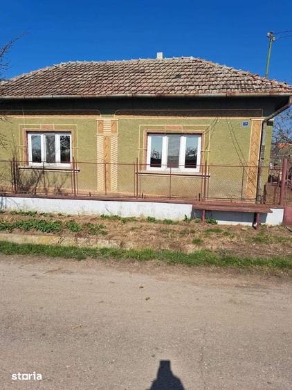 Casă cu 3 camere cu Teren 1400 Mp în Andrid