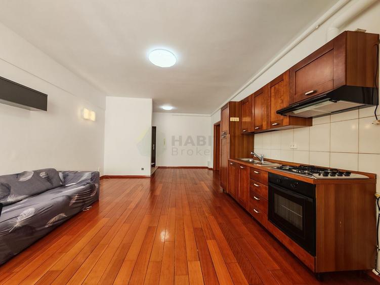 Apartament cu 2 camere semidecomandat în Titan