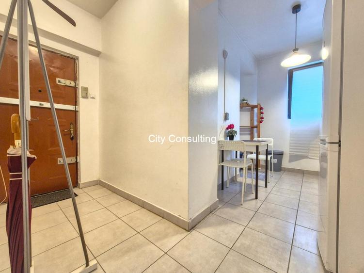 Apartament cu 3 camere, mobilat în Cișmigiu
