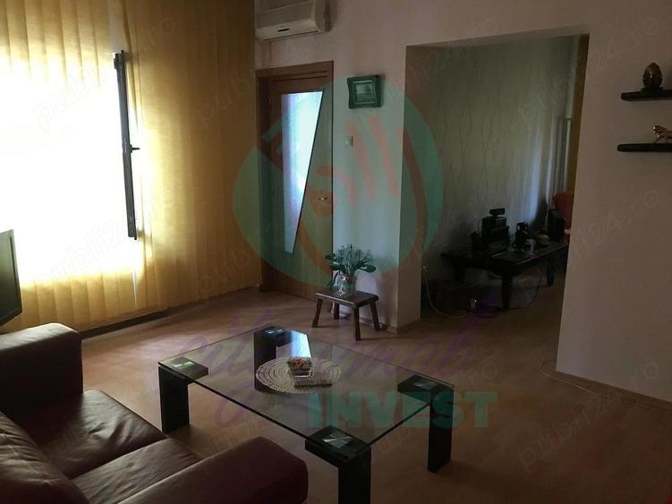 Casă individuală cu 3 camere cu Canalizare în Vatra Luminoasă