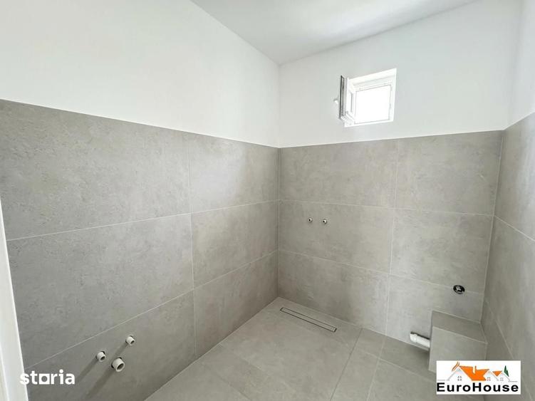 Casă cu 5 camere cu Teren 400 Mp în Bărăbanț