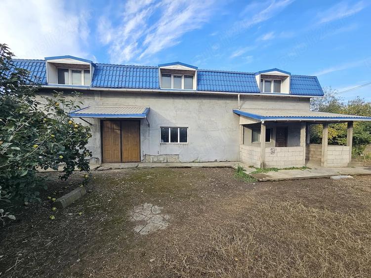 Spațiu comercial, de 257 mp, în Bărboși