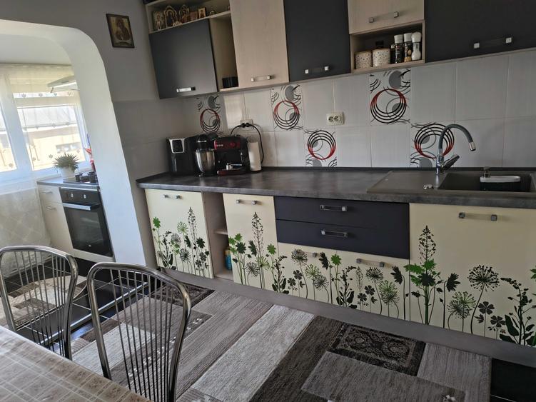 Apartament cu 2 camere decomandat în Sfântu Ilie