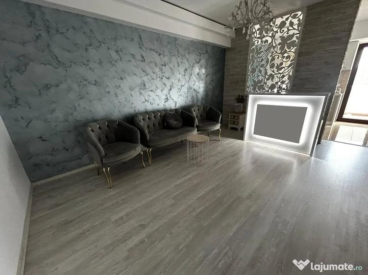 Apartament cu 3 camere semidecomandat în Central
