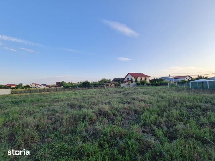 Vanzare teren intravilan 950 mp, Sat Costi, cu utilitatile la limita - 2